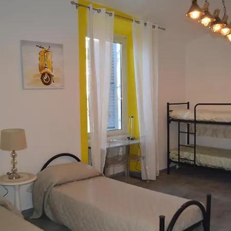 E-Joy Guest house *