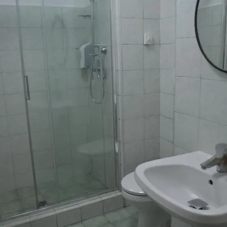 Guest house E-Joy *